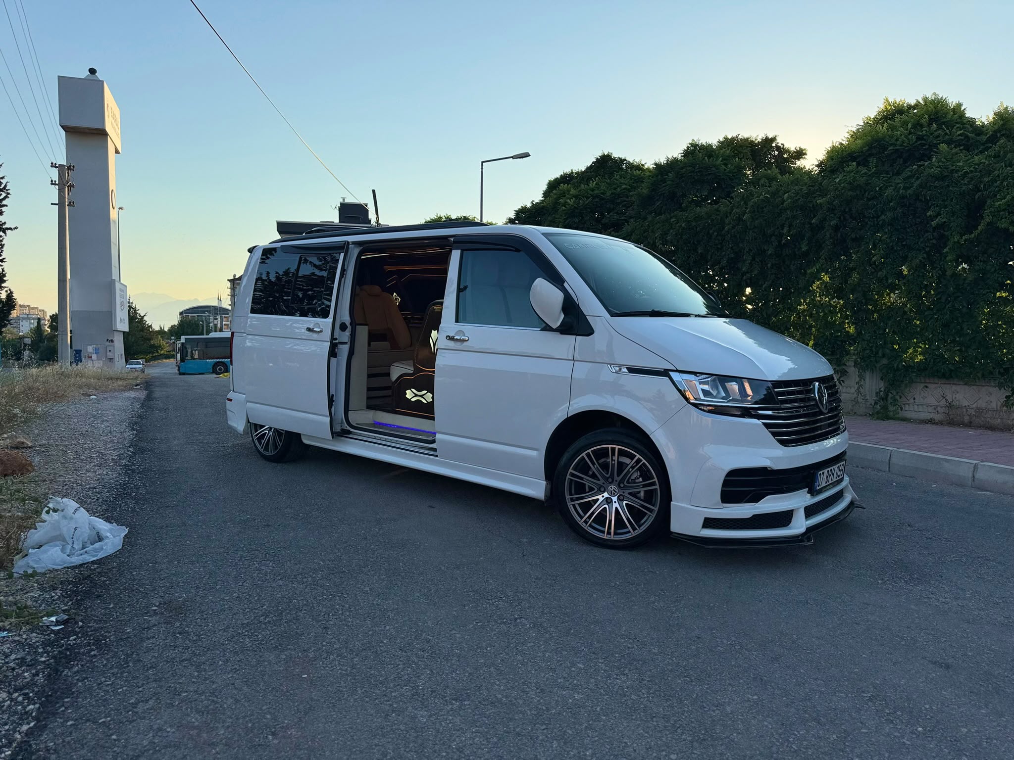 2024 Volkswagen Transporter – VIP %20 FATURALI HATASIZ