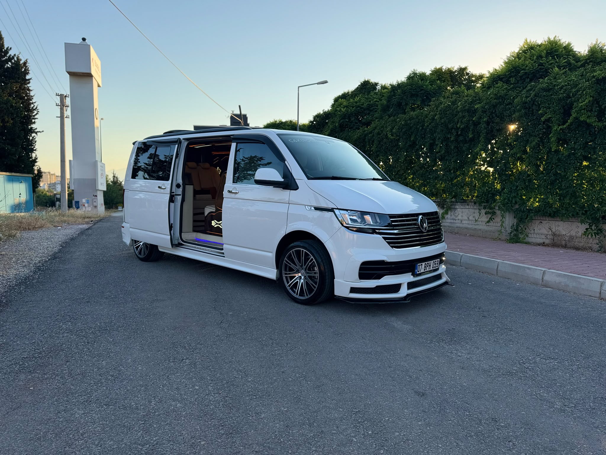 2024 Volkswagen Transporter – VIP %20 FATURALI HATASIZ