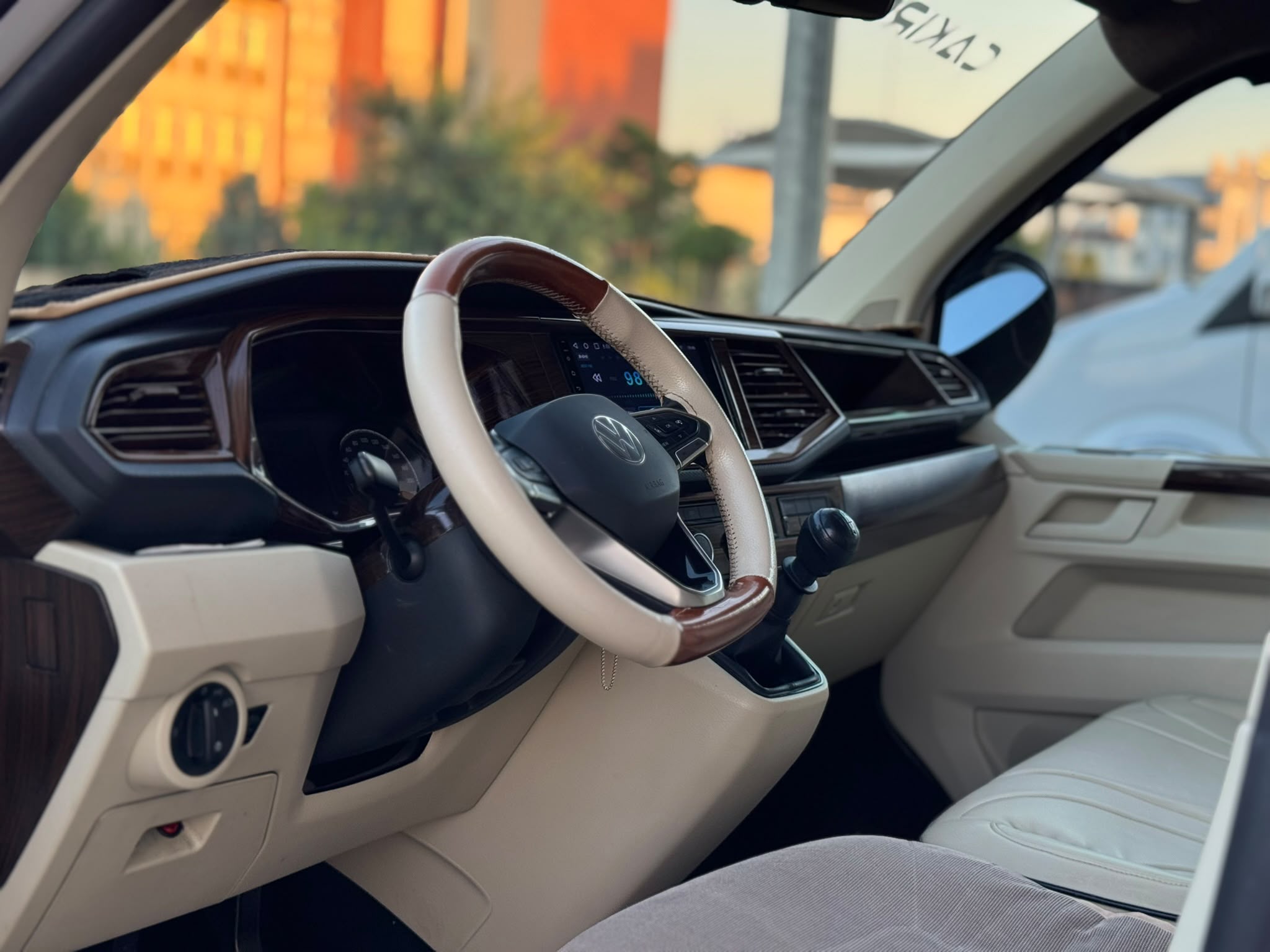 2024 Volkswagen Transporter – VIP %20 FATURALI HATASIZ
