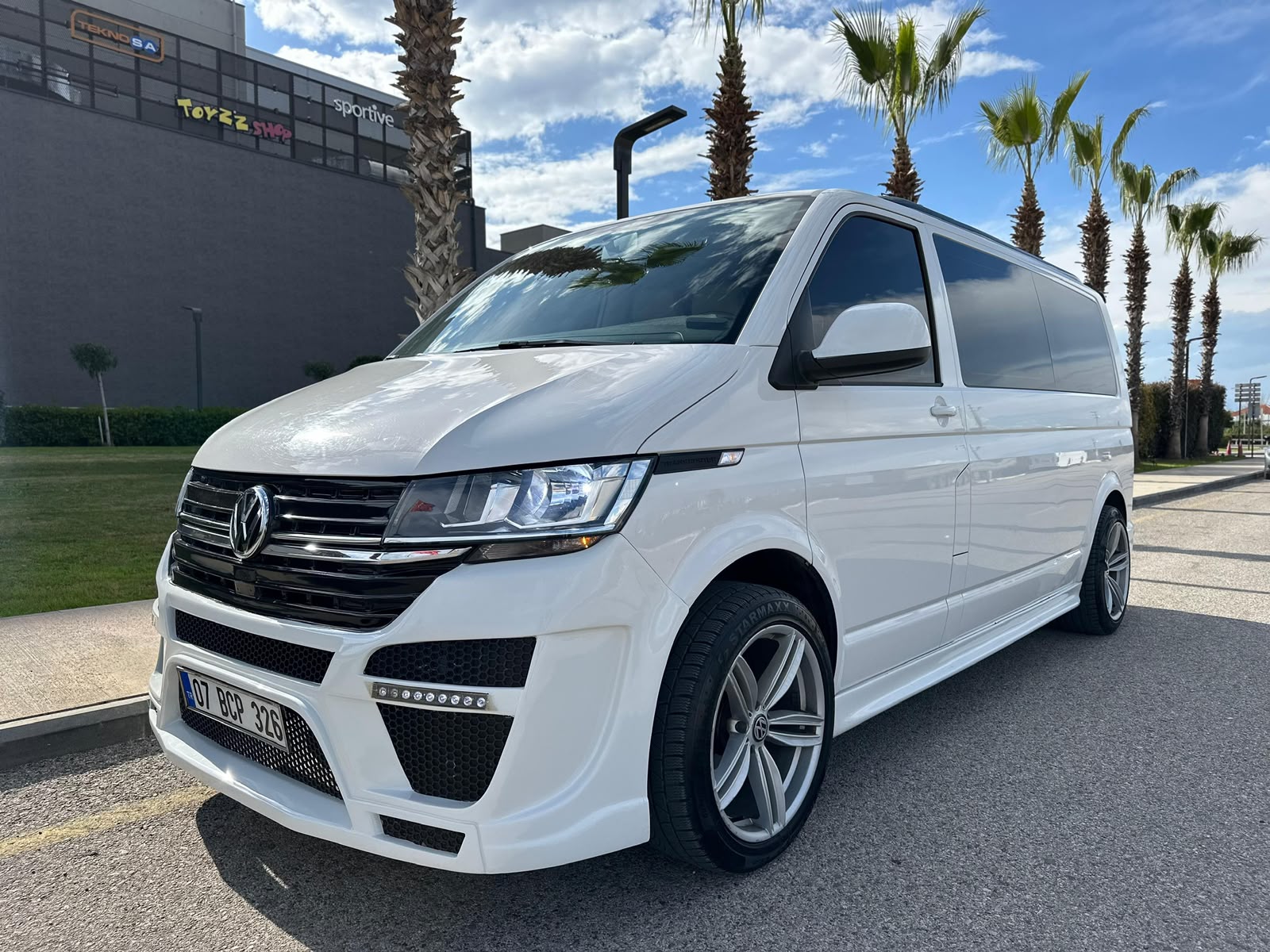 2020 Model Full VIP Volkswagen Transporter